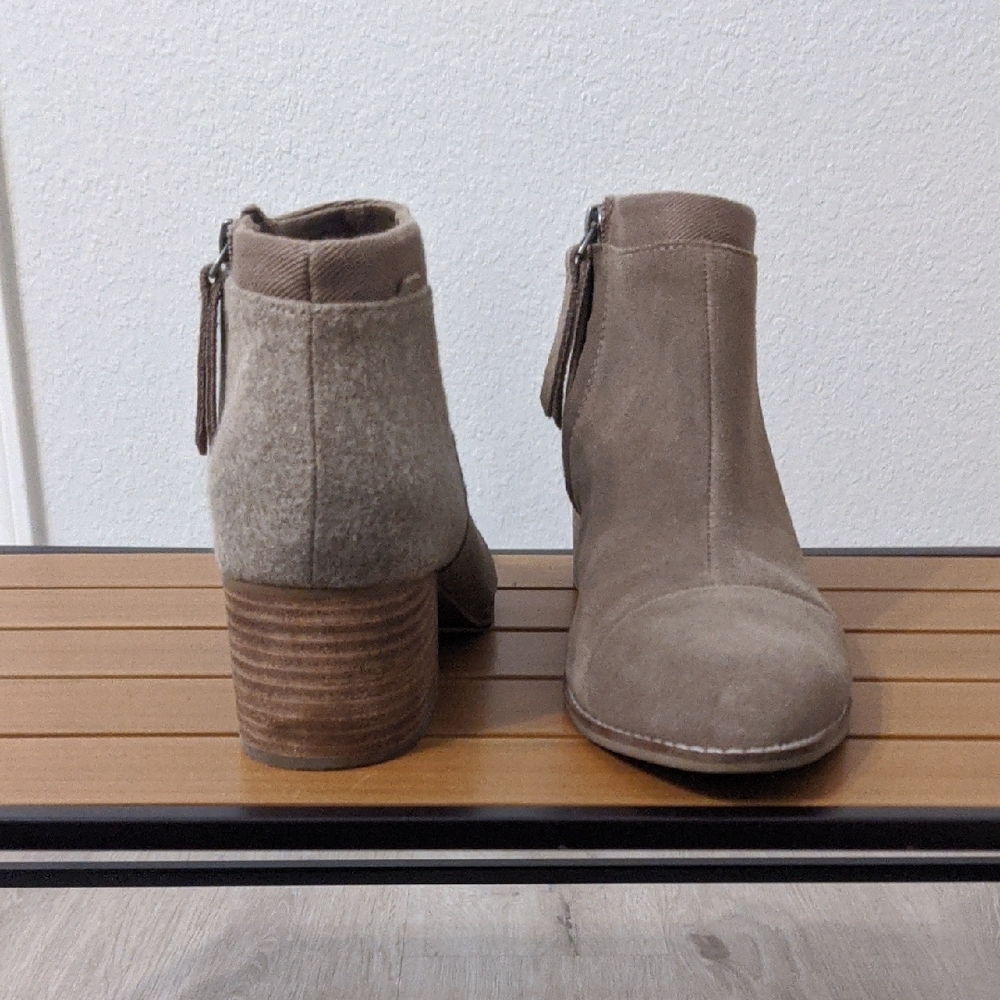 Women's Taupe Ankle Boots